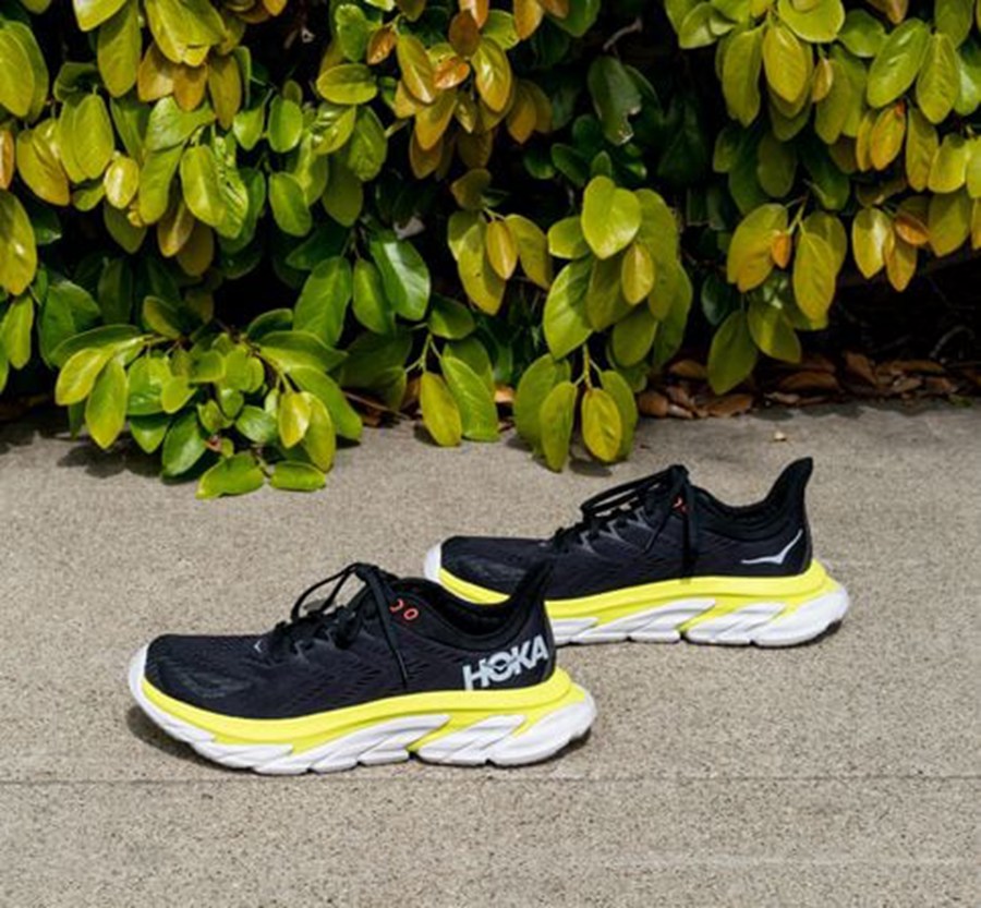 Hoka One One ランニングシューズ メンズ 黒 - クリフトン 縁 - BI9270536